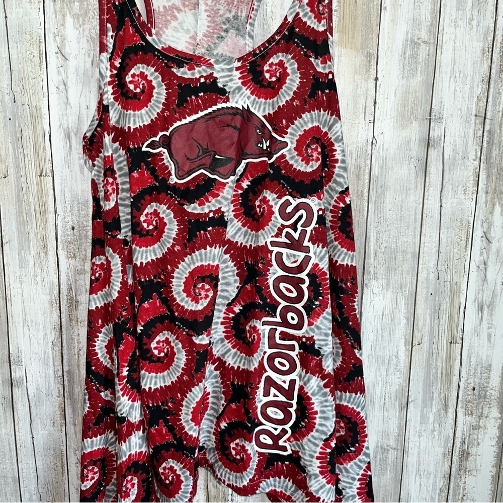 Arkansas Razorbacks Tie Dye Tank Top Women’s Large Red Black Game Day Shirt - Picture 4 of 5